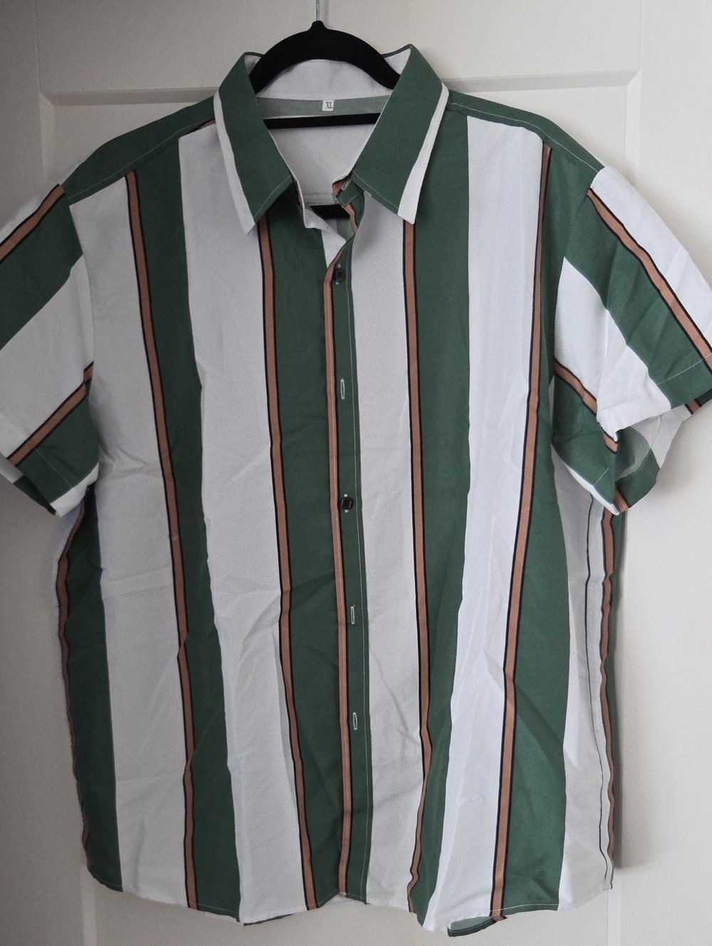 Men's Green & White Vertical Stripe Short-Sleeve Shirt